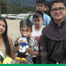 Reina de la Provincia de Zamora Chinchipe Lidera Esfuerzos de Ayuda Humanitaria