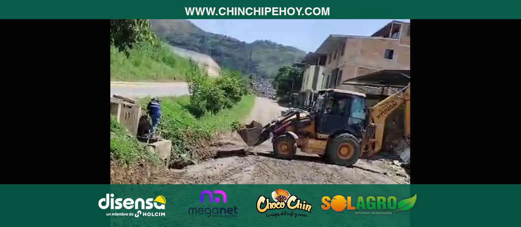 Vecinos de Zumba aplauden limpieza municipal en avenida Manuel Rodríguez, aunque recuerdan colapso del sábado: «Así da gusto tener la ciudad, pero falta prevención»