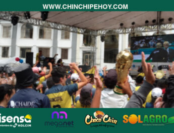 ¿Dónde alentar a La Tri en Loja? Pantallas gigantes, autos clásicos y festival gastronómico en el Fan Fest mundialista